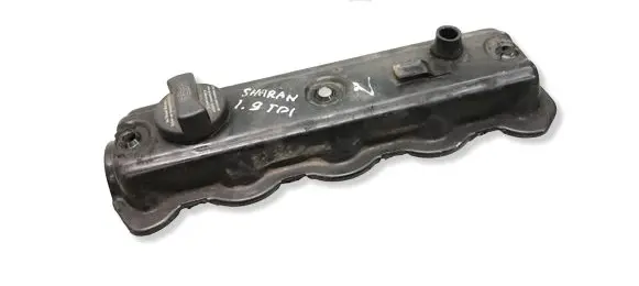 Volkswagen PASSAT B4 Rocker cam cover 