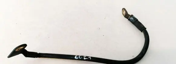 Positive cable (battery)