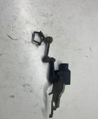 BMW 5 E39 Headlight/headlamp level sensor 1093697