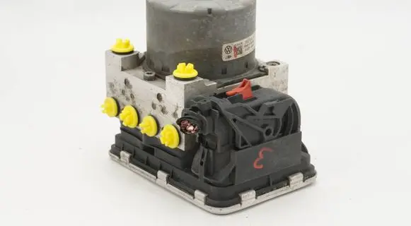 Volkswagen Transporter - Caravelle T5 ABS Pump 7E0614517L 7E0907379P