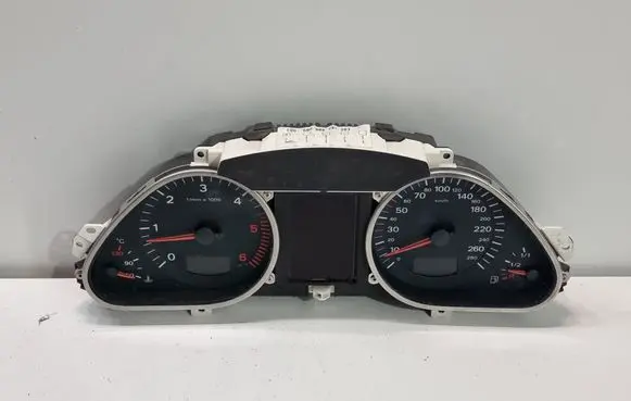 Audi A6 S6 C6 4F Speedometer (instrument cluster) 4F0920900S
