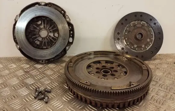 Mercedes-Benz B W246 W242 Clutch set kit 123103272R TD8087