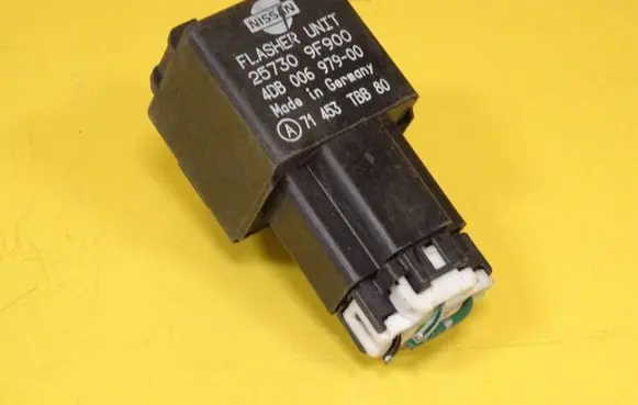 Nissan Primera Other relay 257309F900