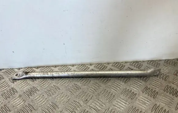 Radiator support slam panel bracket