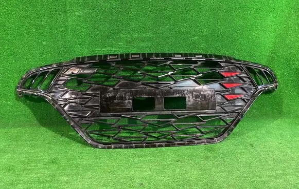 Hyundai i10 Front grill 86351-K7300