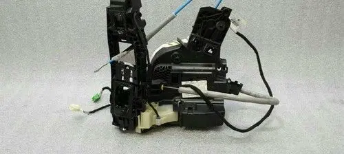 Mercedes-Benz E W238 Coupe door lock (next to the handle) A0997203500