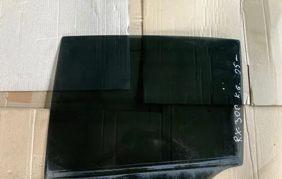 Lexus RX 330 - 350 - 400H Rear door window glass 43R00073 00T20 A002345