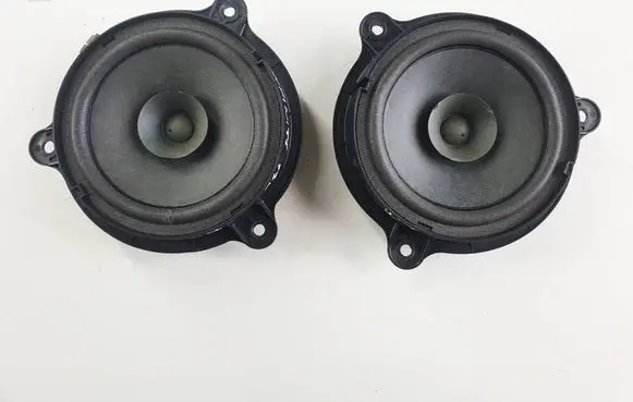 Infiniti M Y51 Rear door speaker