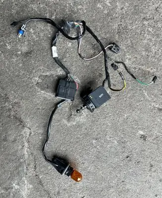 Opel Mokka Headlight/headlamp wiring loom/harness 60696000