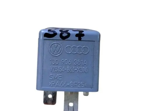 Skoda Fabia Mk1 (6Y) Other relay 1J0906381A V23134-B63-X396