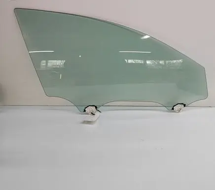 Mazda CX-30 Front door window glass four-door DFR558510
