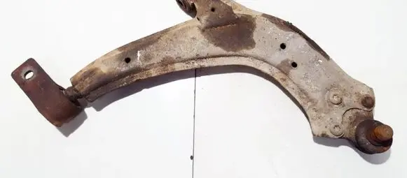 Citroen Xsara Front lower control arm/wishbone