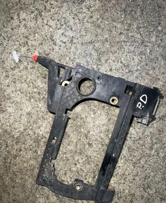 Front door exterior handle/bracket
