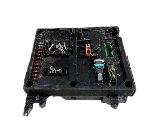 Volkswagen Sharan Fuse module 7M0962258H