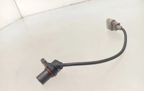 Audi A4 S4 B7 8E 8H Crankshaft position sensor 15424 SS10811