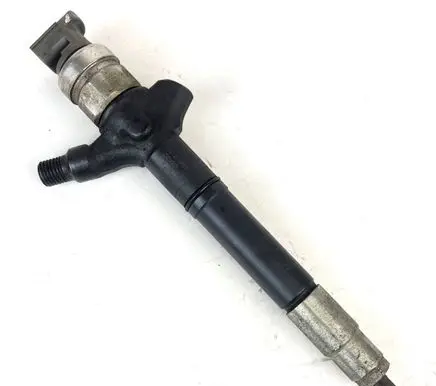 Toyota RAV 4 (XA30) Fuel injector 236700R050 236700R130 2367009270