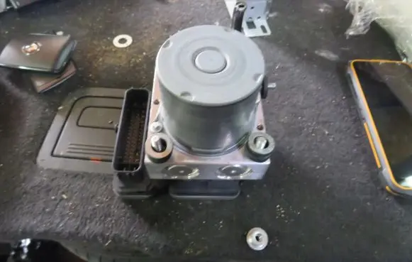 Renault Captur II ABS Pump 476602730R