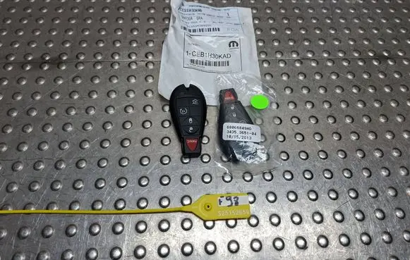 Jeep Cherokee Engine ECU kit and lock set 68066849AD CEB1H30KAD