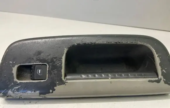 Volkswagen Sharan Electric window control switch 7M3867172B