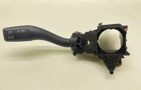 Audi A4 S4 B7 8E 8H Indicator stalk PA6GF50