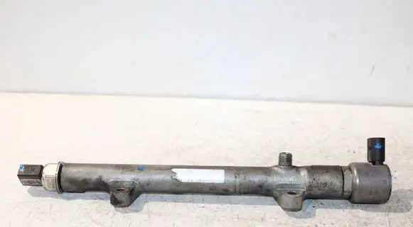 Mercedes-Benz Sprinter W906 Fuel main line pipe 9307Z522A00
