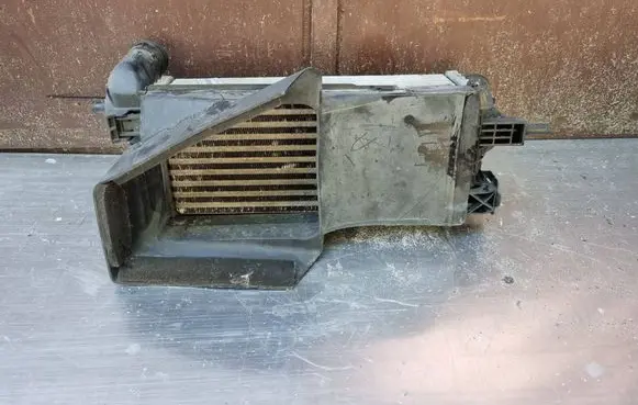 Ford Focus Intercooler radiator CV619L440VC