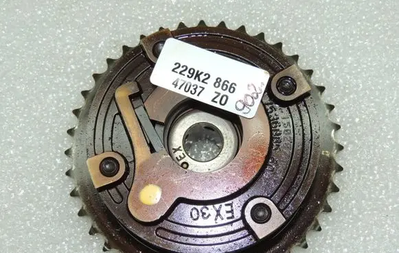 Mini One - Cooper Coupe R56 Camshaft pulley/ VANOS 11367536085 7536085