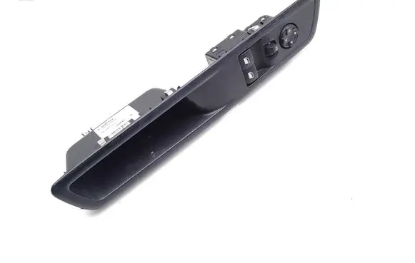 Peugeot Traveller Electric window control switch 96783350ZD