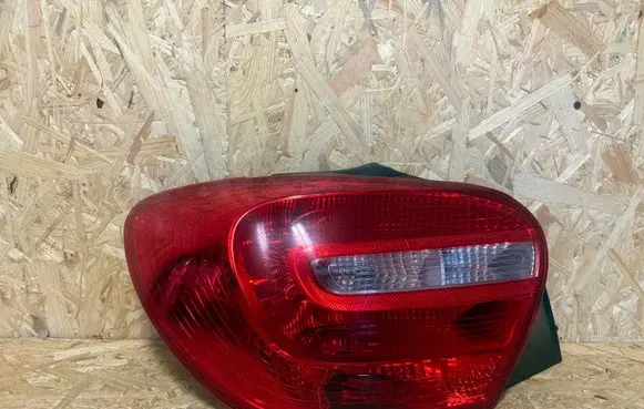 Mercedes-Benz A W176 Rear/tail lights A1769060100 610001 YAP4068412