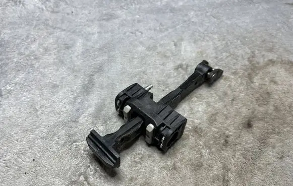 Volvo XC90 Rear glass lock/latch C764 31298466