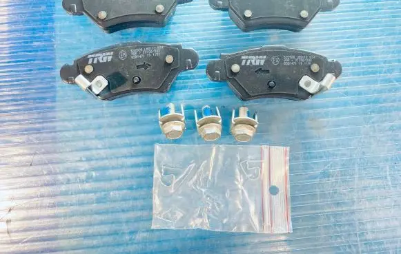 Opel Astra G Brake pads (front) GDB1471 9198598 09195641