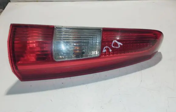 Volvo XC70 Rear/tail lights 9154494