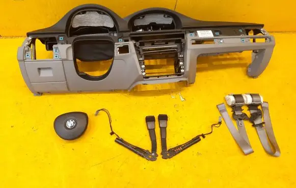 BMW 3 E92 E93 Dashboard
