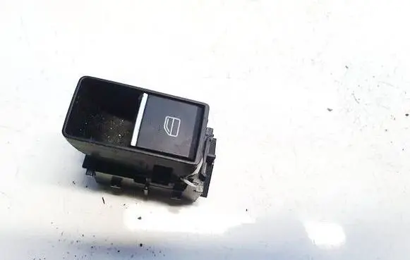 Mazda CX-30 Electric window control switch bggf66370