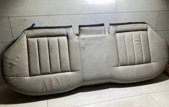 Mercedes-Benz E W212 Rear seat 10F206