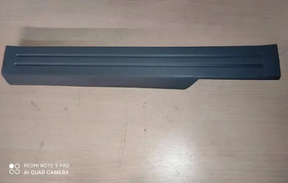 KIA Sorento Front sill trim cover 858713E000