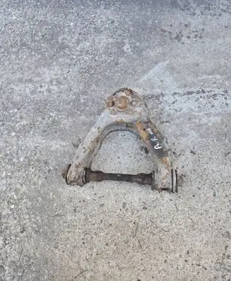 Nissan Terrano Front lower control arm/wishbone