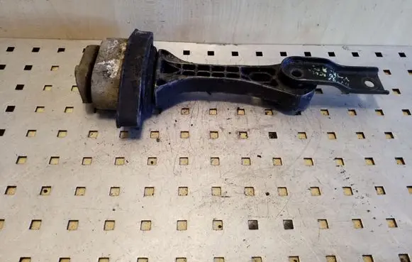 Audi A3 S3 8L Gearbox mount 1J0199851