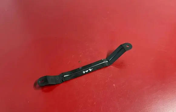 BMW X7 G07 Battery bracket 6819639