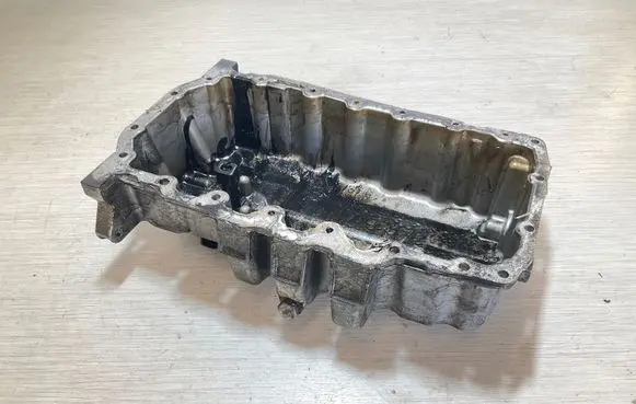 Audi A5 8T 8F Oil sump 03G130603