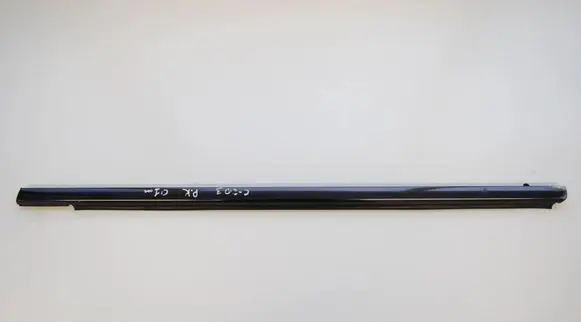 Mazda MPV II LW Front door glass trim molding NER