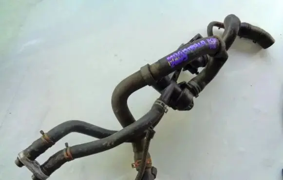 Volkswagen Fox Engine coolant pipe/hose