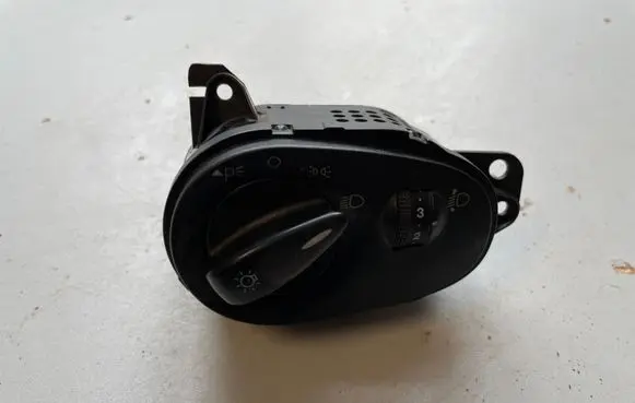 Ford Focus C-MAX Light switch 98AG13A024
