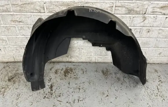 Peugeot 3008 II Rear arch fender liner splash guards 9810125680
