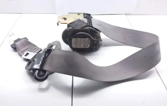 Renault Scenic I Rear seatbelt 7700844329 A509278