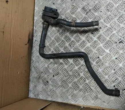 Volkswagen Golf V Water pump 35050000