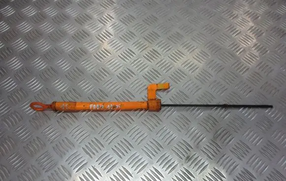 Skoda Fabia Mk1 (6Y) Oil level dip stick 