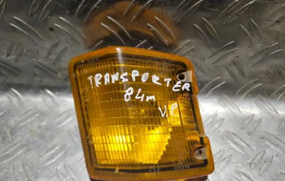 Volkswagen Transporter - Caravelle T3 Front indicator light 251953141A 42602R6
