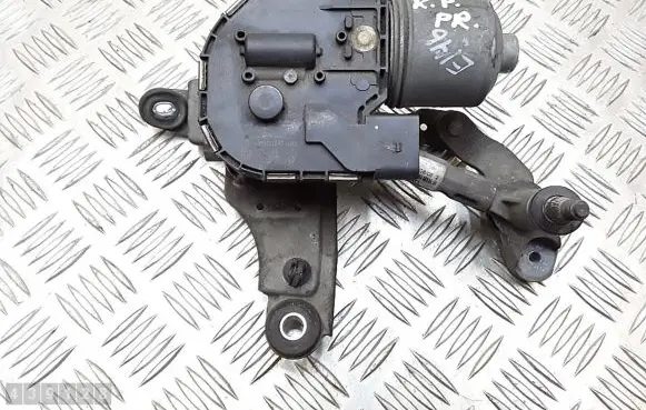 Front wiper linkage