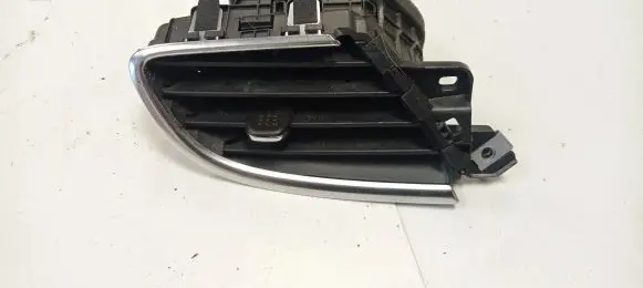 Buick Encore I Dashboard side air vent grill/cover trim 42524488